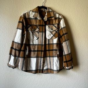 Women’s plaid shacket
